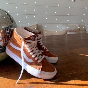 Van high top sneakers, unique rust color, size 8